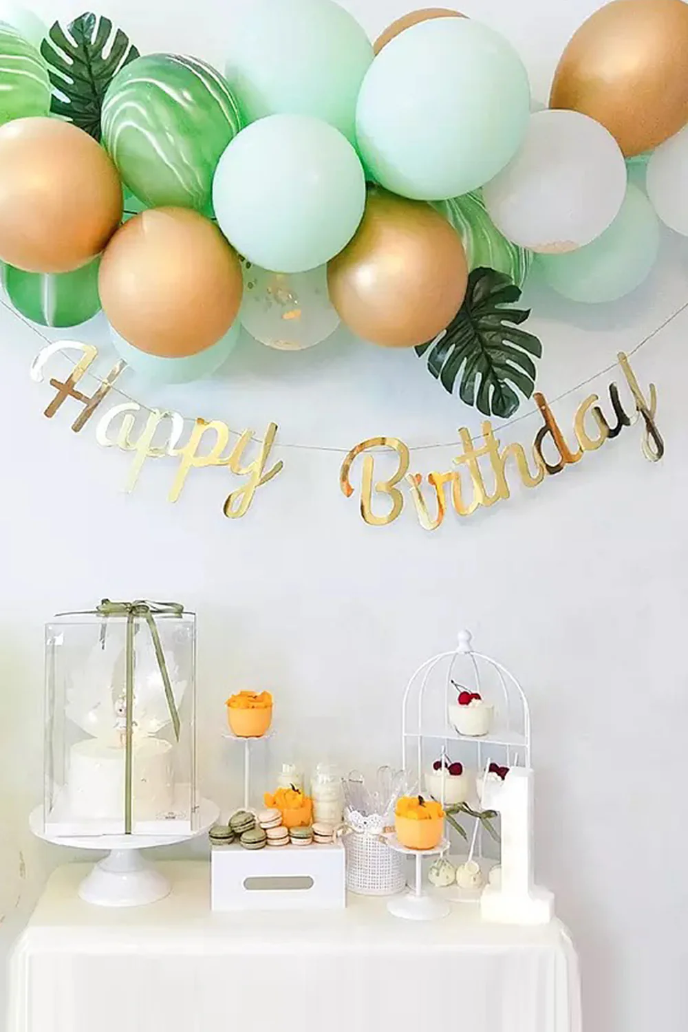 Altın Happy Birthday Banner