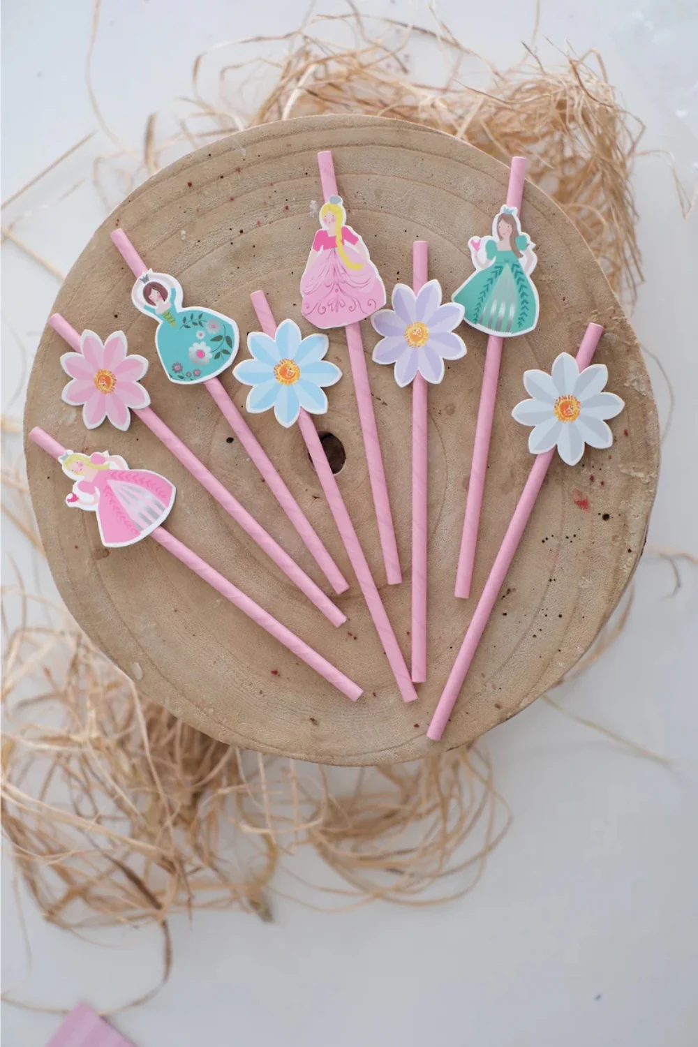 Pembe Prenses ve Çiçek Temalı 8'li Parti Pipeti - Image 3