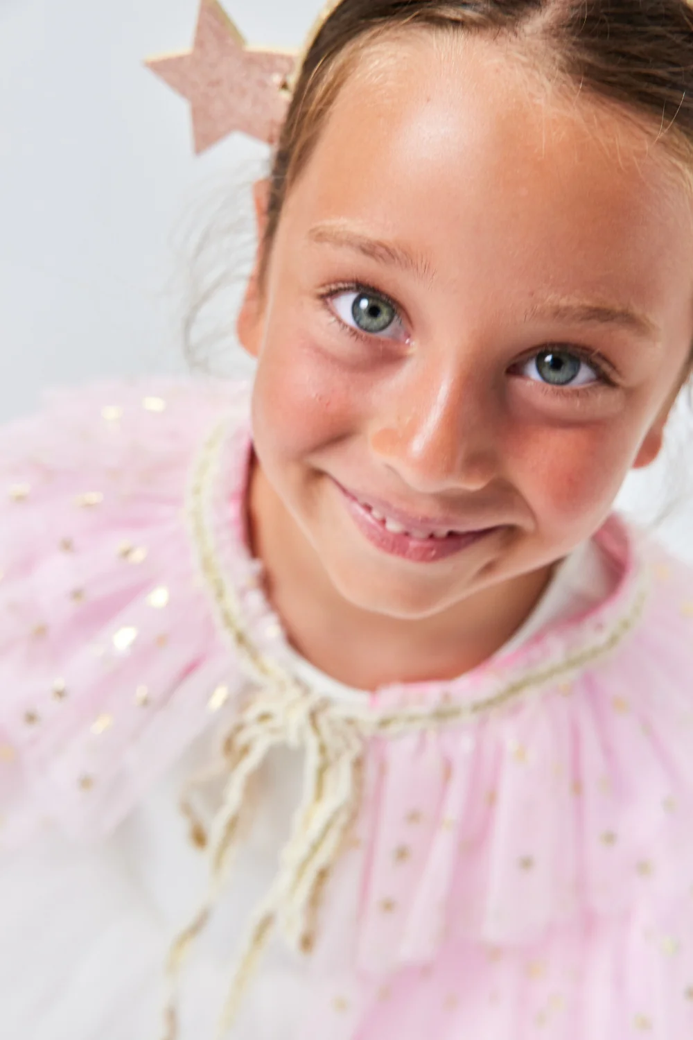 Pembe Yıldızlı Kız Çocuk Kısa Pelerin - Image 3